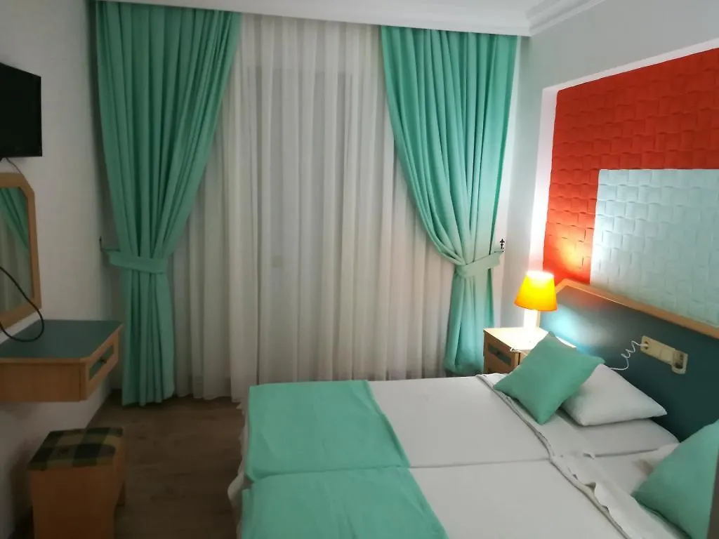Balkaya Hotel Ölüdeniz 3*,